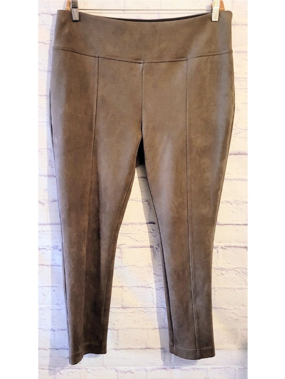 Andrew Marc Faux Suede Pull On Pants Womens Size XL Taupe Slim Fit Ankle Stretch